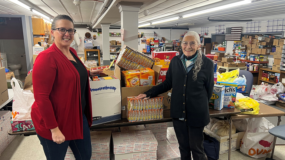 C&N Teammate Dropped Off Donation